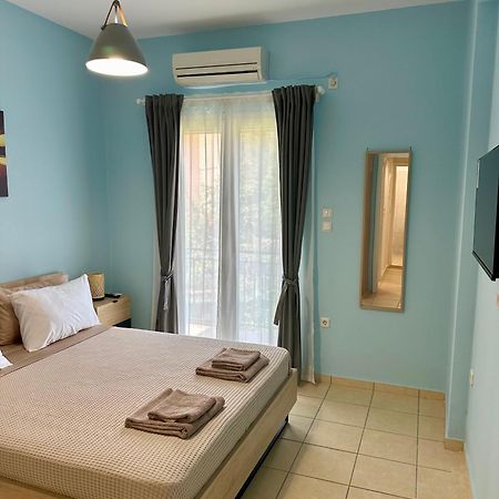 Seaside Escape Apartments - Poseidon Palaia Fokaia Exterior foto