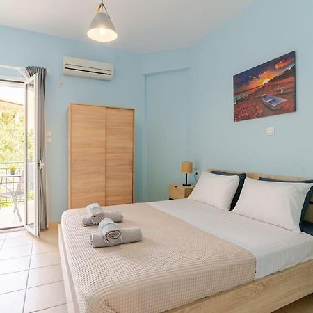 Seaside Escape Apartments - Poseidon Palaia Fokaia Exterior foto